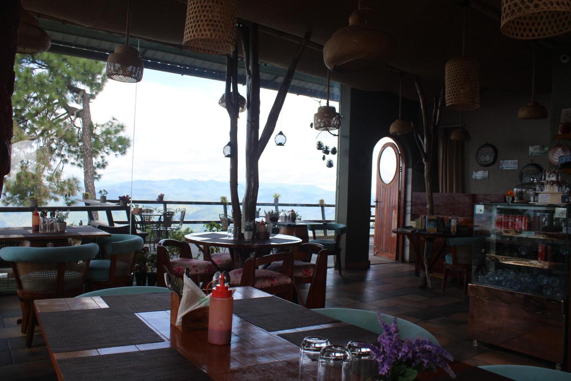 Himalayan Hobbit House Hotel Almora Exterior photo